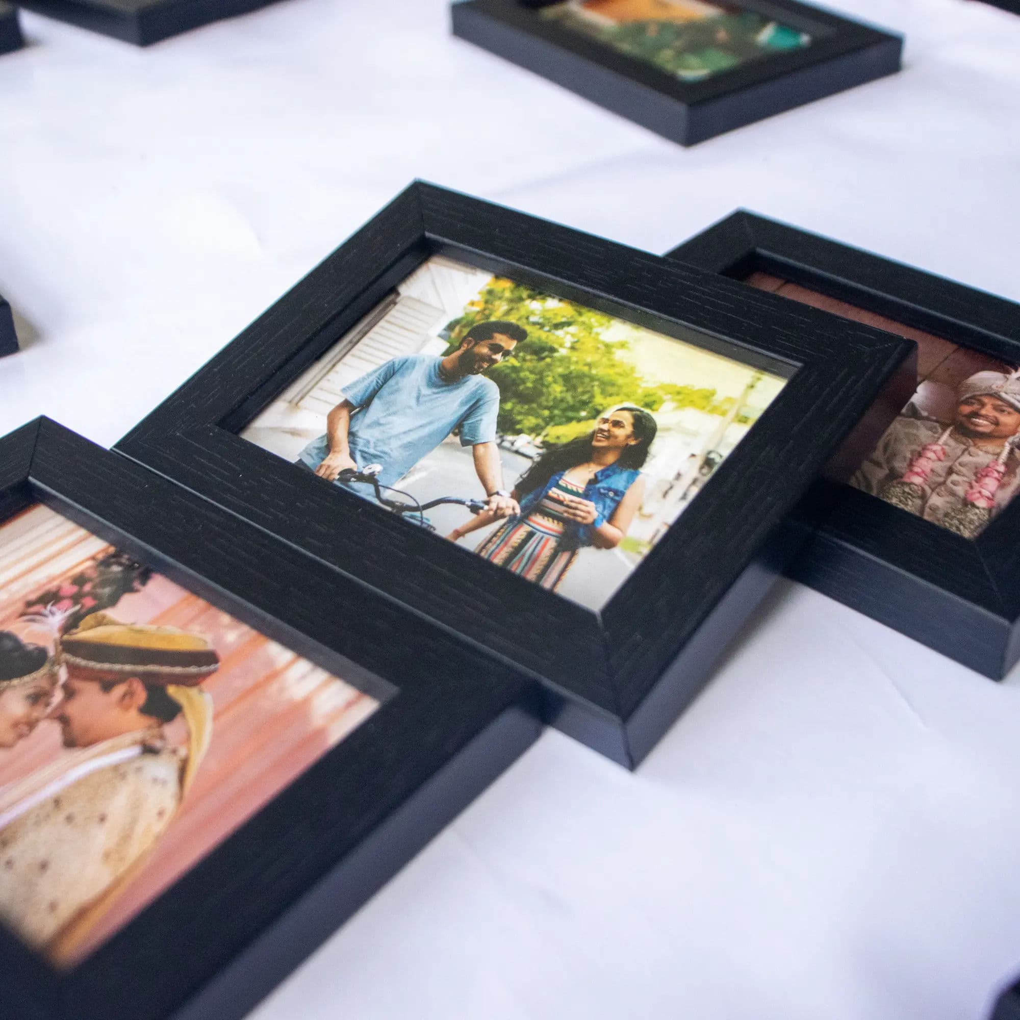 Set of Mini Frames - Image 7
